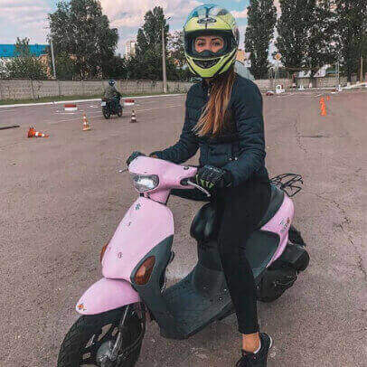 Швидке навчання Мотошкола Карат